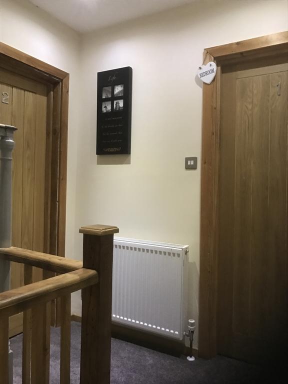 Deri-Down Guest House Abergavenny Bagian luar foto