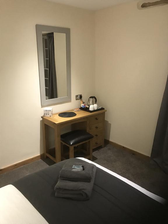 Deri-Down Guest House Abergavenny Bagian luar foto