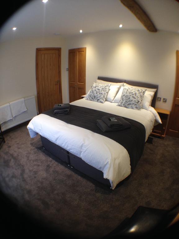 Deri-Down Guest House Abergavenny Bagian luar foto